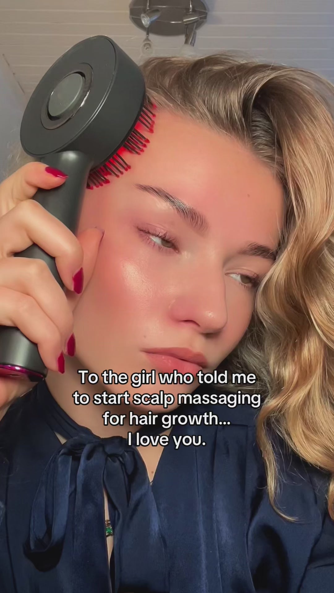 It Girl Hair Growth Massager