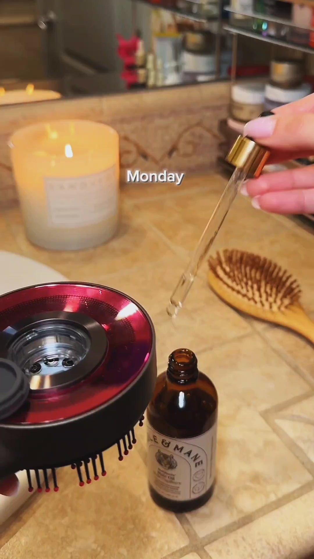 It Girl Hair Growth Massager